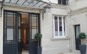 Saint Germain Cosy